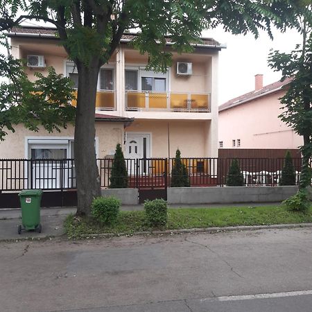 Sasfeszek Daire Hajdúszoboszló Dış mekan fotoğraf